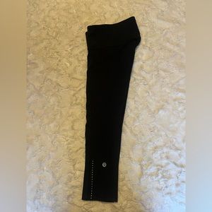 Black Lululemon Cropped WonderUnders